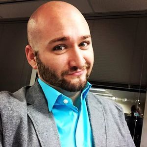 Meet your Posher, Adam